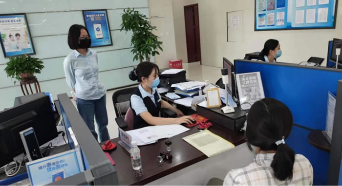 曹妃甸片區(qū)完成河北省首筆美元NRA賬戶(hù)不落地結(jié)匯業(yè)務(wù)2.jpg 曹妃甸片區(qū)完成河北省首筆美元NRA賬戶(hù)不落地結(jié)匯業(yè)務(wù)2.jpg